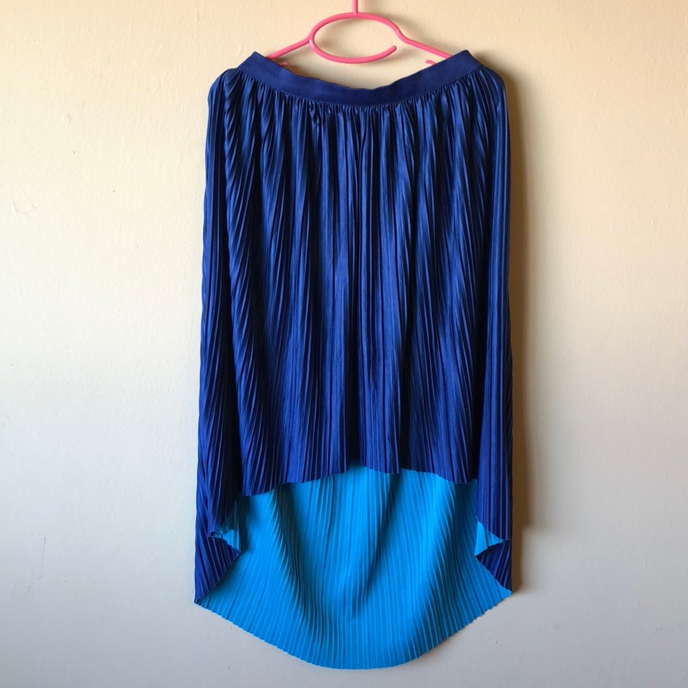 High Low Pleated Skirt